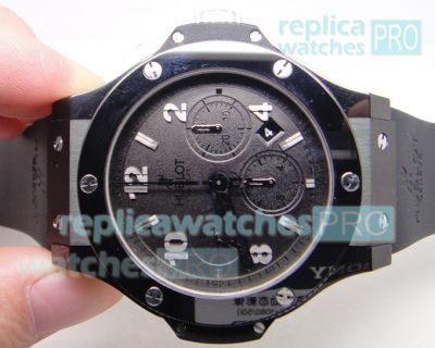 Swiss Replica Hublot Big Bang Black Dial Black Rubber Strap Watch